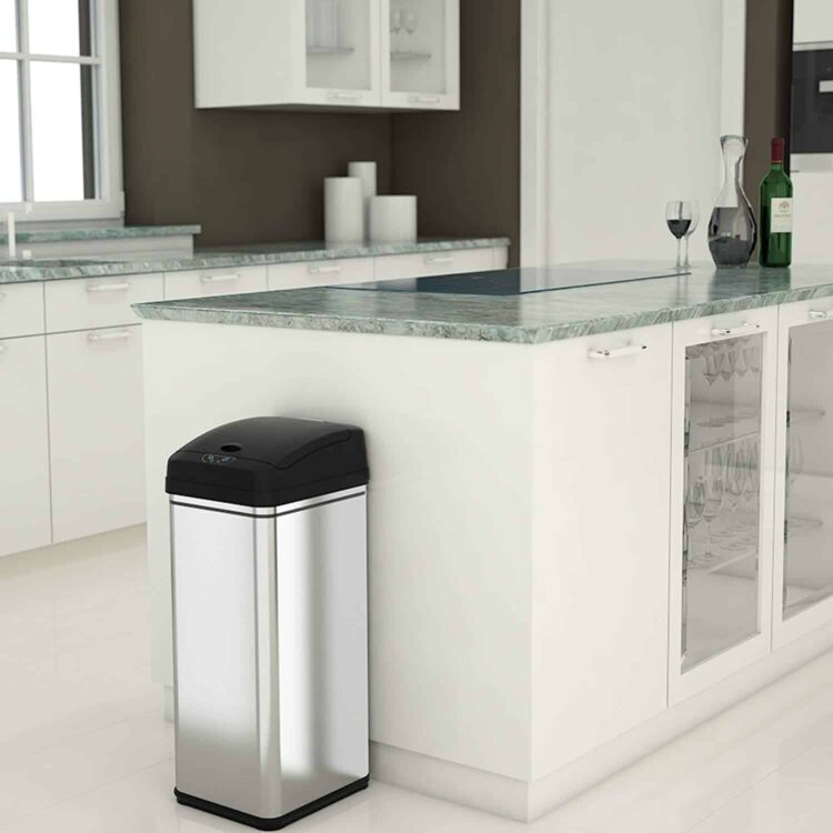 iTouchless Automatic Trash Can Review