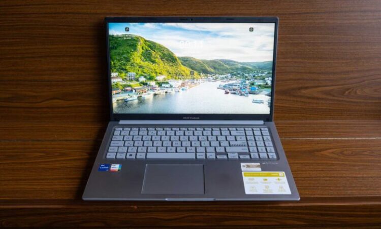 Asus-VivoBook-15-X1504ZA-Review-780x470