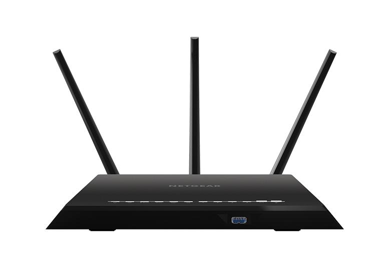 Netgear AC1750 Review (R6700) front