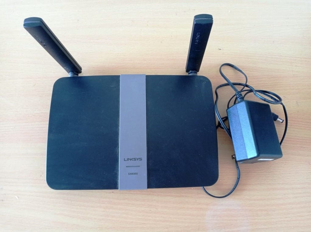 Linksys EA6350 Review (AC1200) antenae