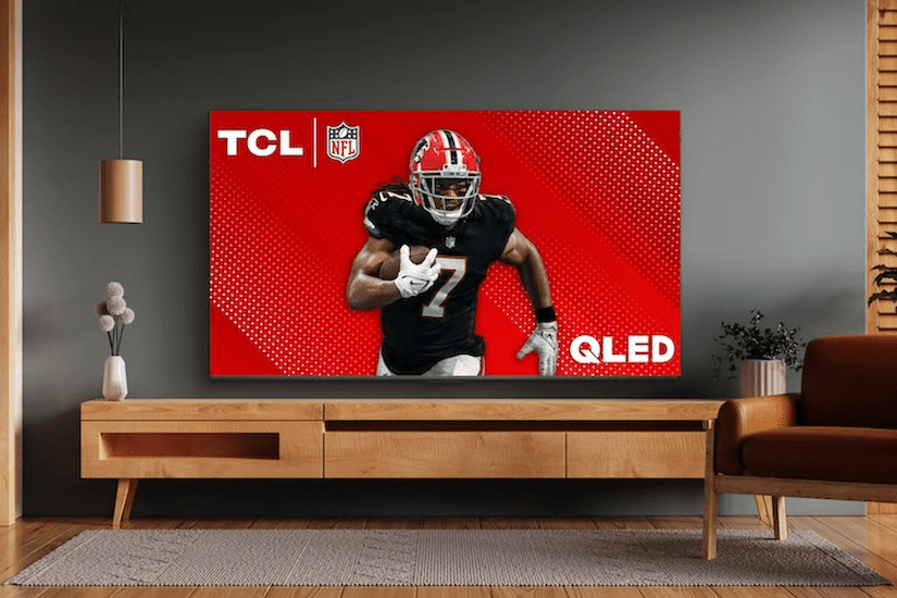 TCL QM8 TV copy