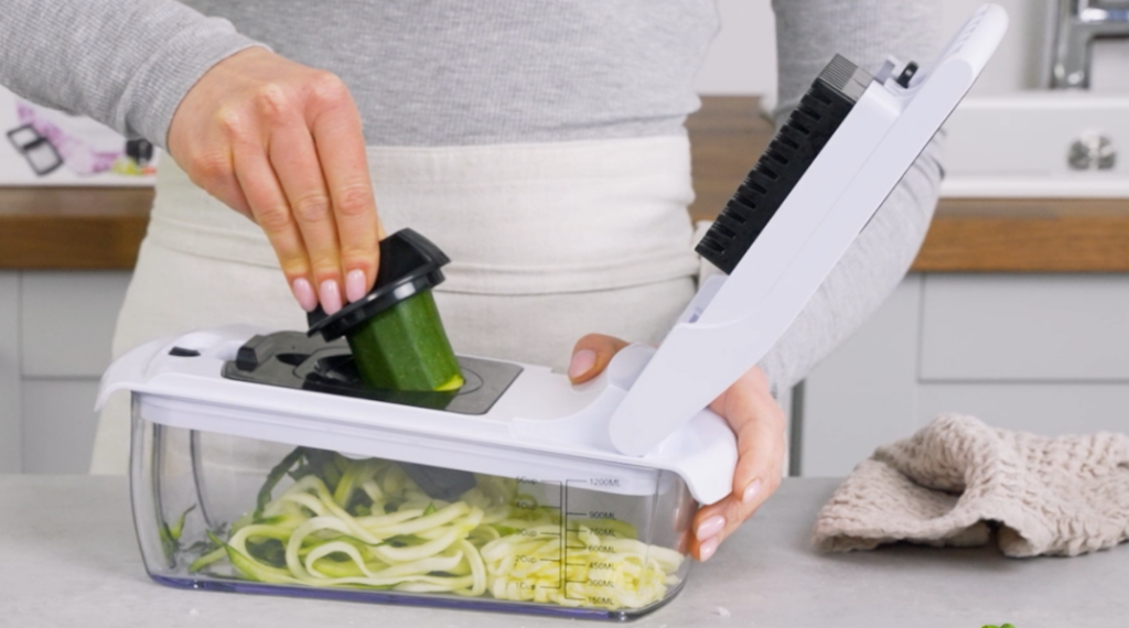 Fullstar Vegetable Chopper spiralizer